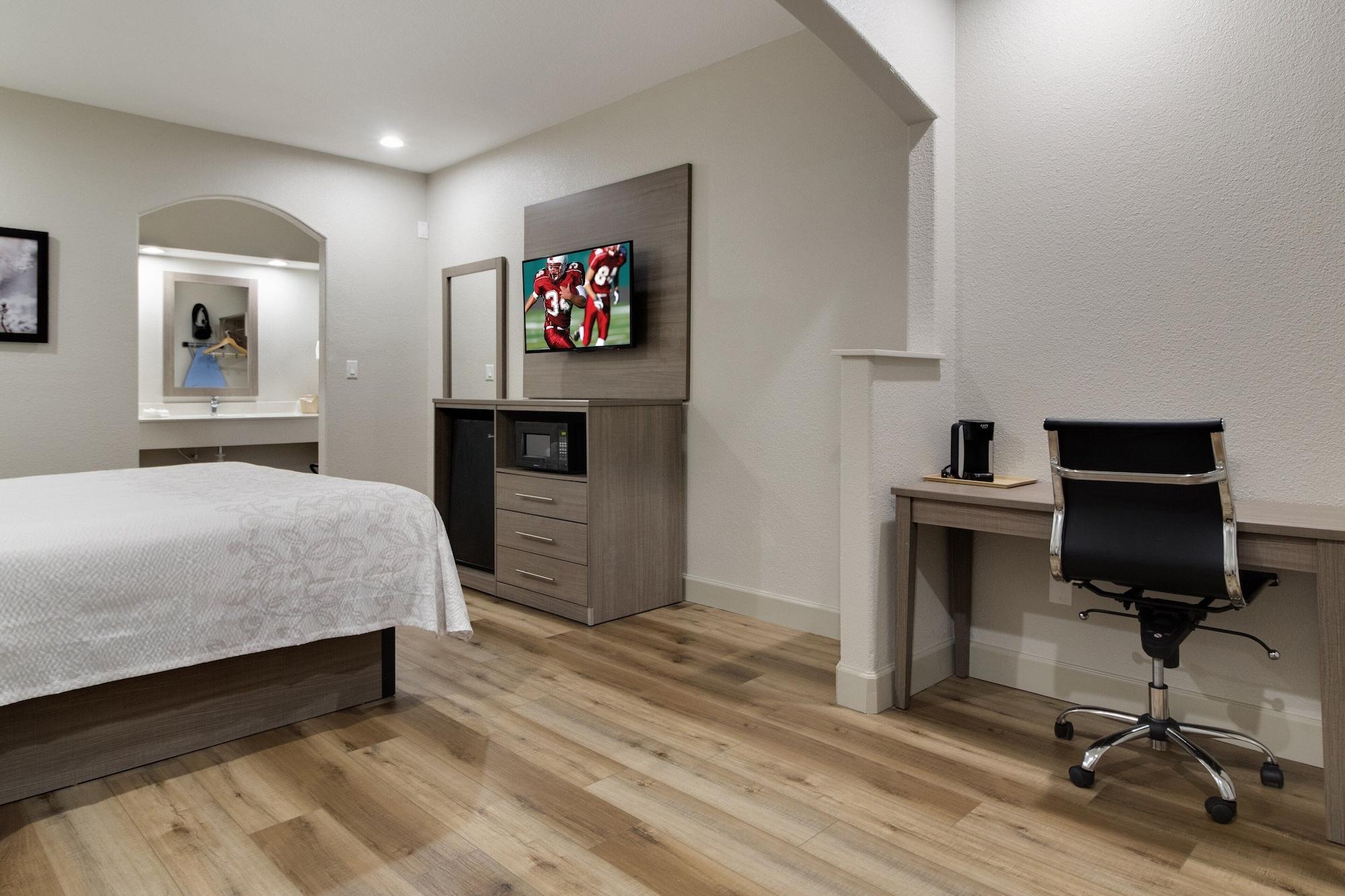 Red Roof Inn Plus + Galveston - Beachfront Exterior foto